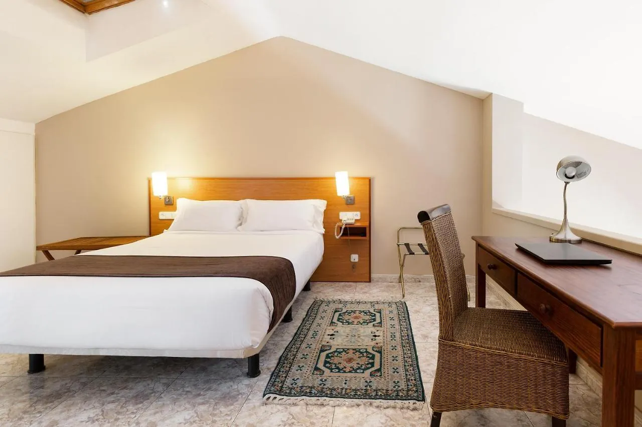 רובי Park Sedo Aparthotel 3*,