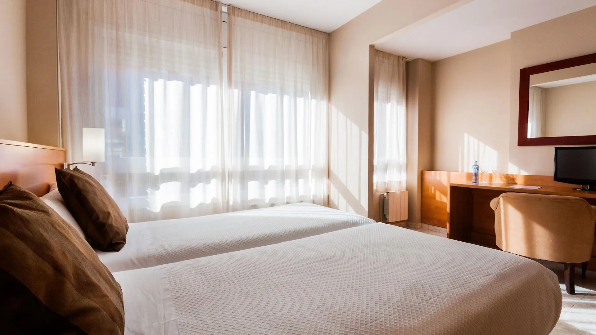 רובי Park Sedo Aparthotel מלון
